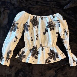 Chic Off-Shoulder Floral Blouse - Black and White